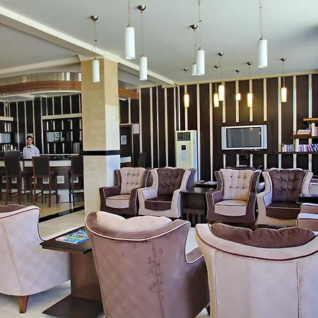 Royal Palace 4* Kusadasi