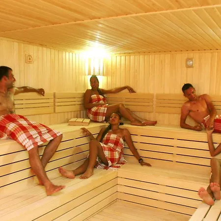 酒店 Royal Palace 4*