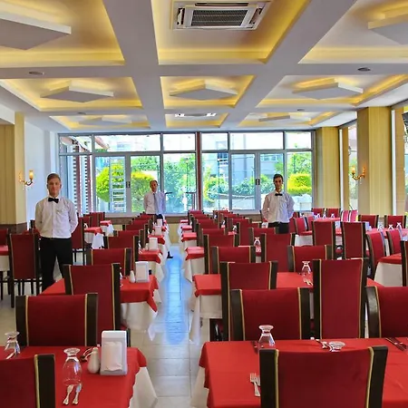 Royal Palace 호텔 4*