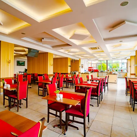 Royal Palace Hotel Kusadası