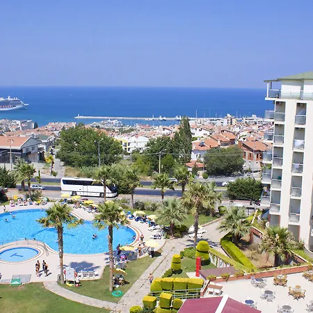 Hotel Royal Palace 4*