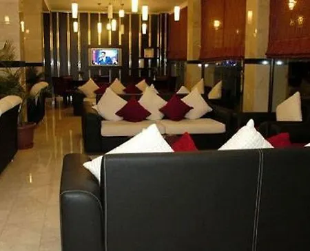 호텔 Royal Palace 쿠사다시