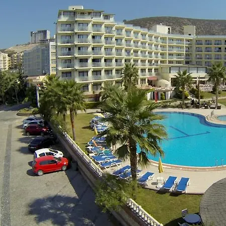 Royal Palace Hotel