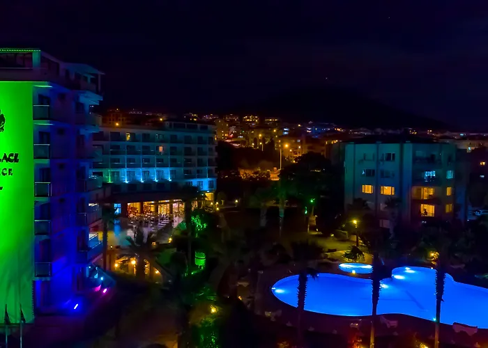 Royal Palace 4* Kusadası