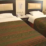 فندق Royal Palace 4*