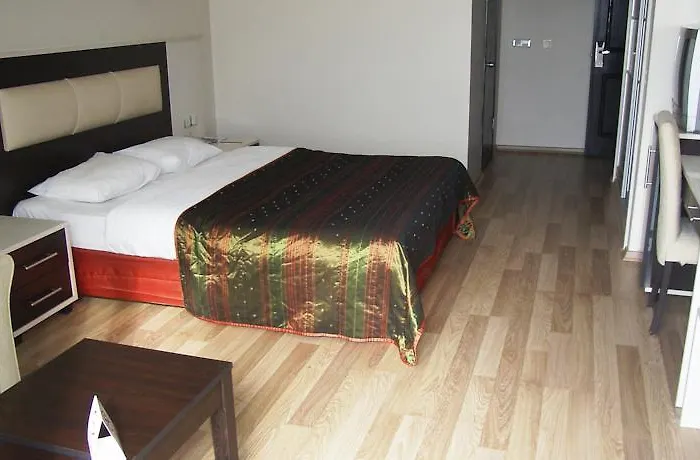 Royal Palace Hotel Kusadası